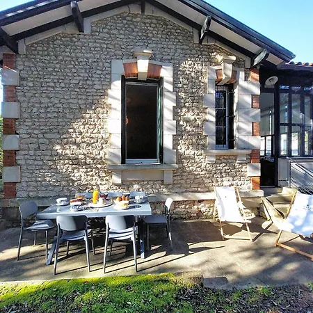 度假居 Vent Debout By Interhome *